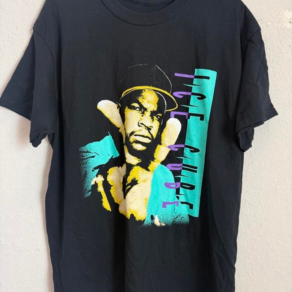 Unbranded Men's Black T-shirt